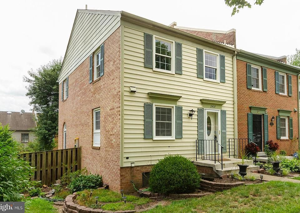 1st image of 2437 Windbreak Dr