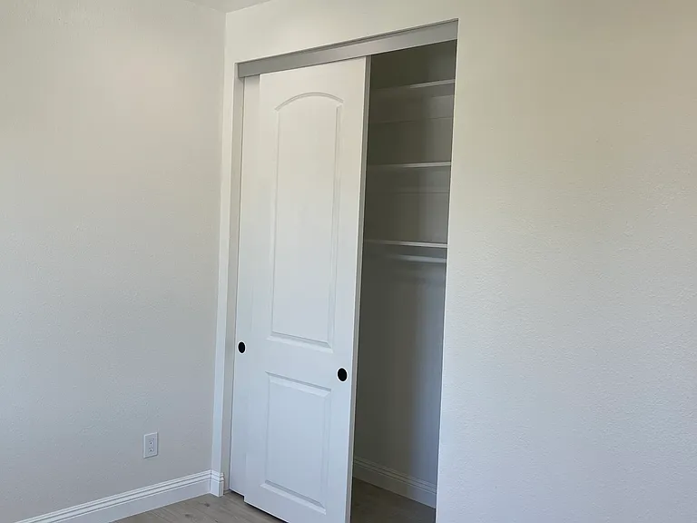 5337 Saxon St — Photo 10