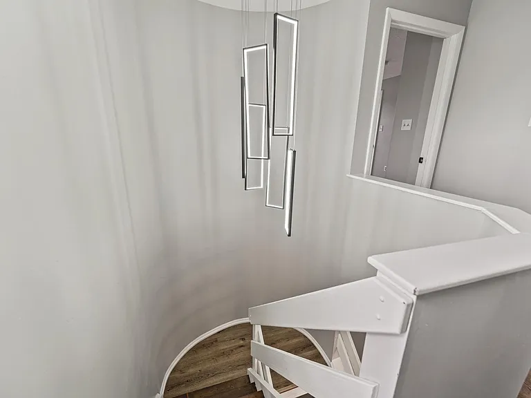 2714 Meadowcrest Ct — Photo 18