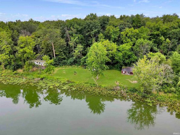 N Lakeshore Dr, Silver Lake, IN 46982