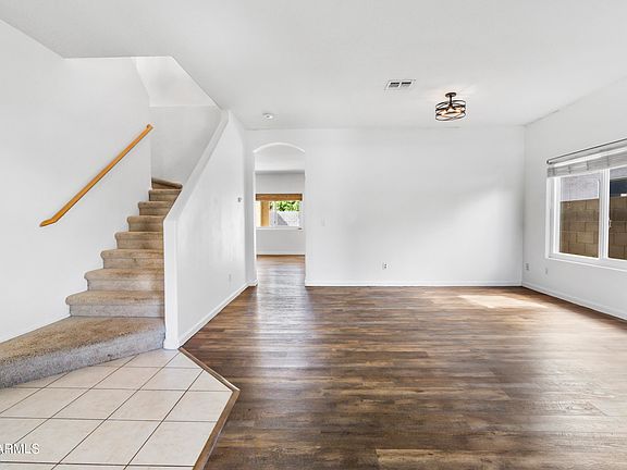 4th image of 14206 W INDIANOLA Avenue