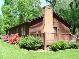 2320 Wildwood Rd, Salem, VA 24153