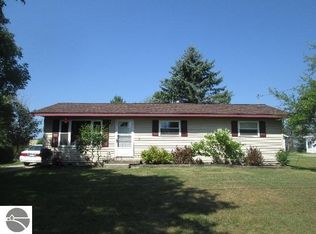 563 S 4th St, West Branch, MI 48661