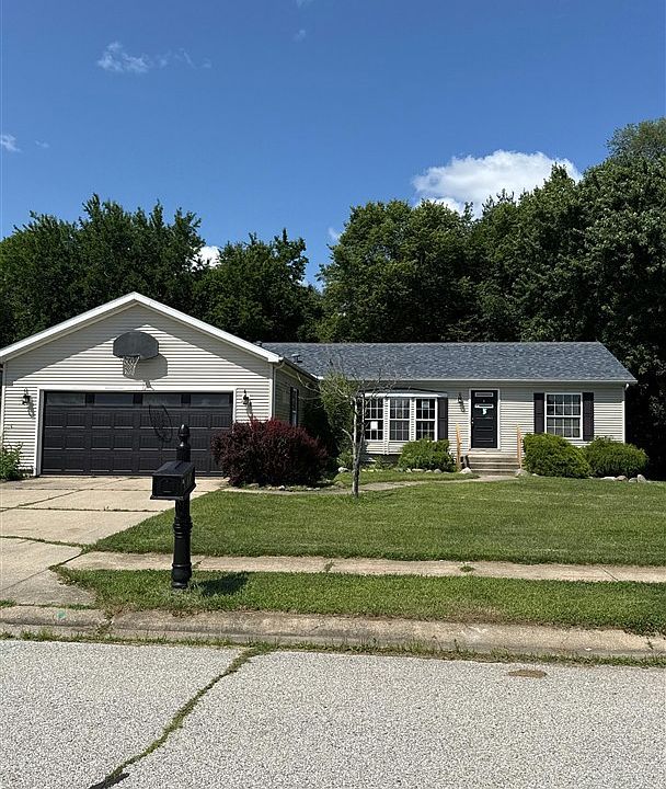 1st image of 807 Turtle Dr