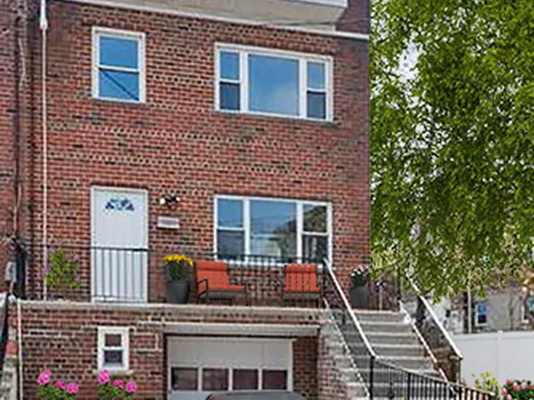224 West 252nd Street image 3 of 27