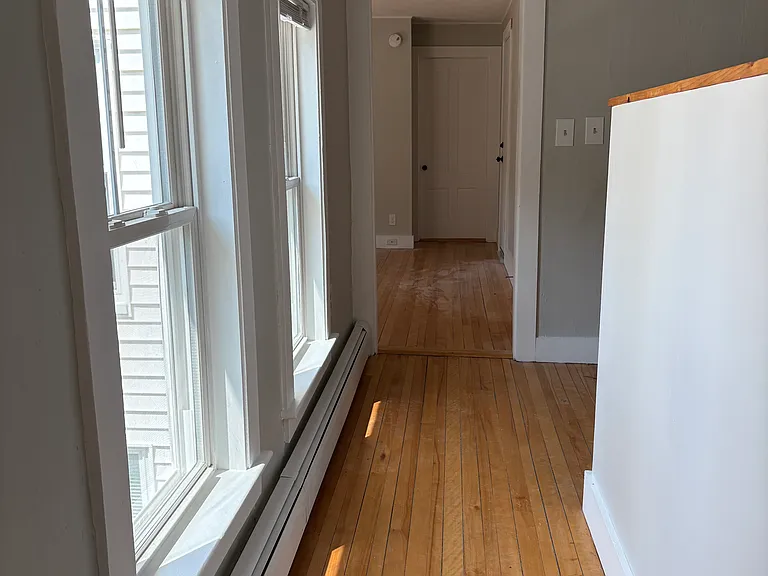 301 Maine St #2 — Photo 6
