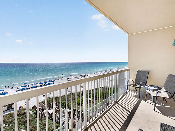 3rd image of 5115 Gulf Dr Unit 404