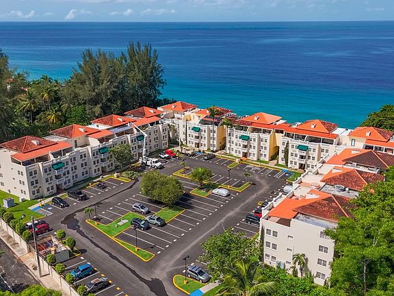 2nd image of Condominio Sol Y Playa APT 322