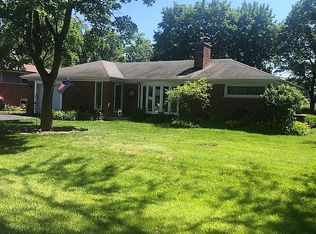 701 Elm St, Prospect Heights, IL 60070