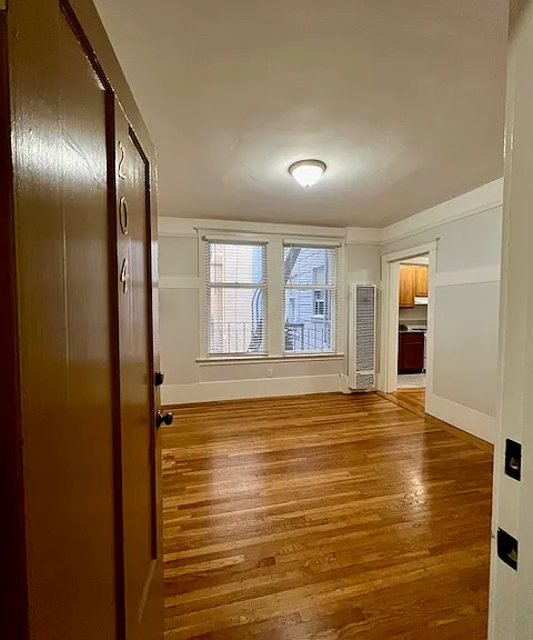 1010 Hyde St., — Photo 2