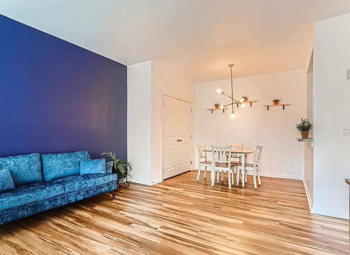 2 bed, 791 sqft, $2,400 — Photo 2