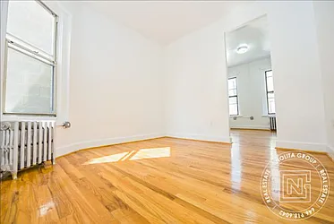 Rented by Nolita Group