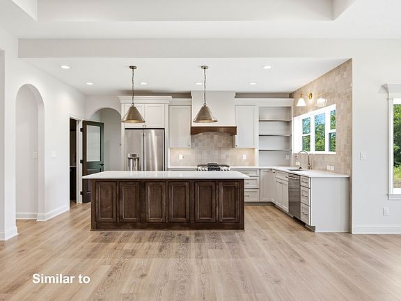 5th image of 3009 Clearwater Dr