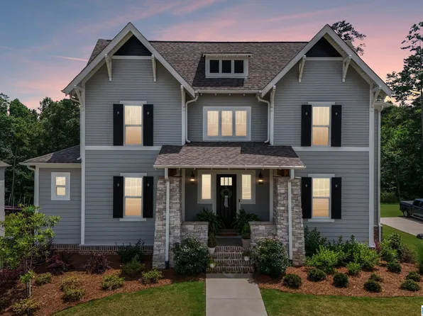 7965 Bingham Ln, Trussville, AL 35173