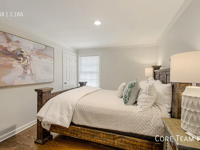 629 E Meyer Blvd #629 — Photo 3