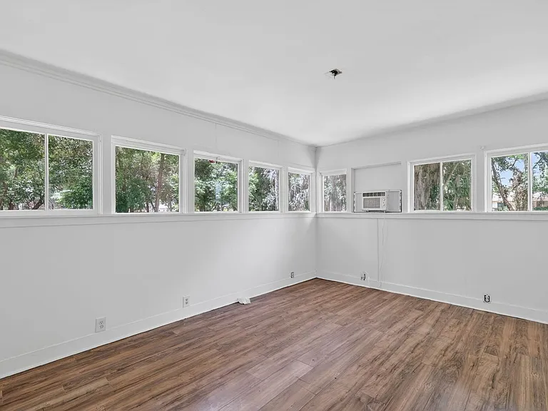 527 E Lemon Ave — Photo 12