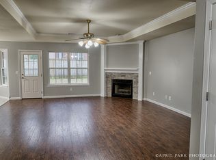 408 Julian Ct, Siloam Springs, AR 72761
