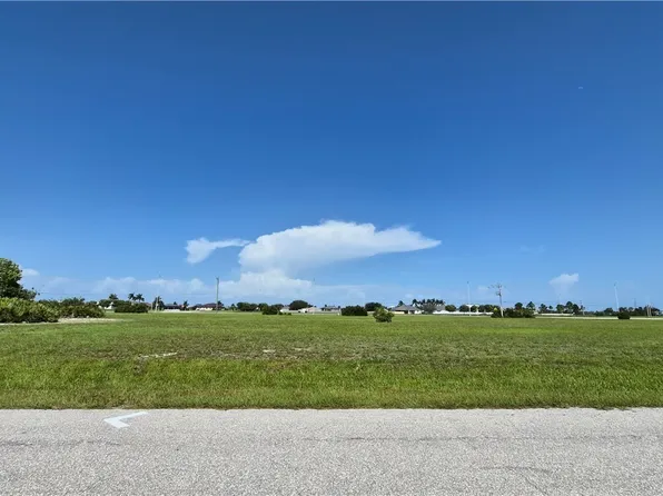 109 NW 32nd Pl, Cape Coral, FL 33993