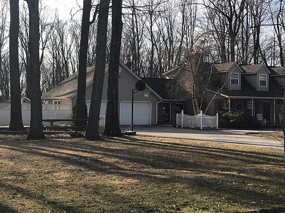 3rd image of 711 Humbert Schoolhouse Rd