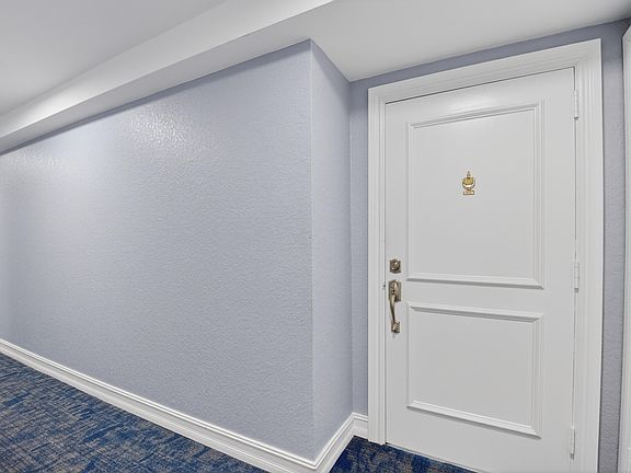 4th image of 7835 Lakeside Boulevard #925