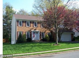 6407 Glenbard Rd, Burke, VA 22015