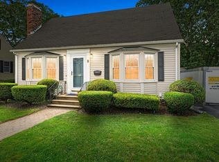 8 Merriweather Rd, Worcester, MA 01602