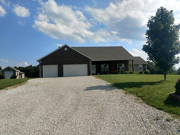 2nd image of 310 Julip Ln