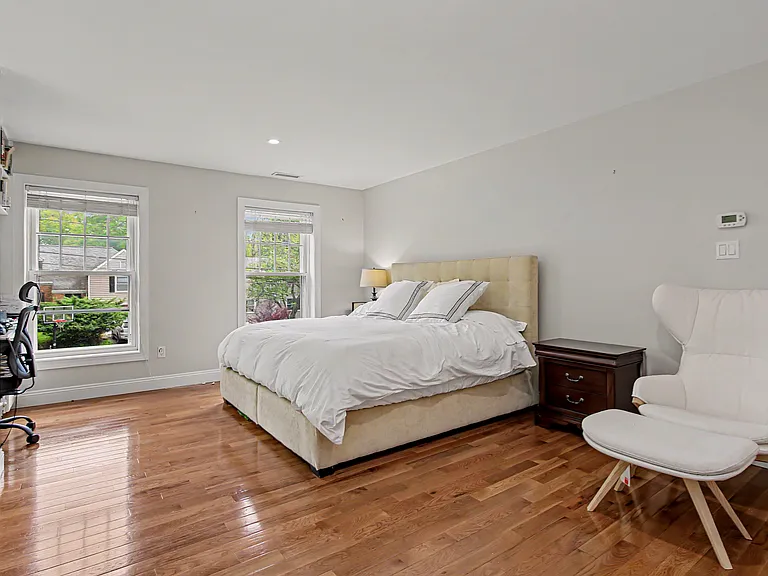 11 Maple Dr — Photo 17