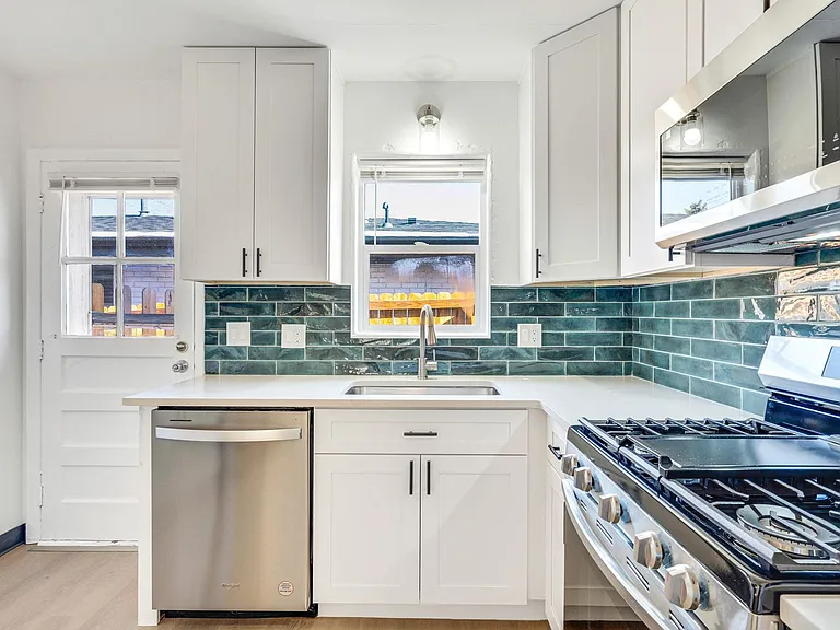 4851 W 11th Ave — Photo 9