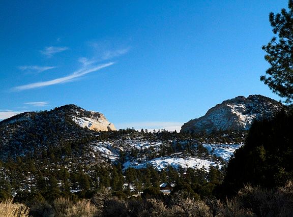 2nd image of 1841 E Upper Happy Valley Loop