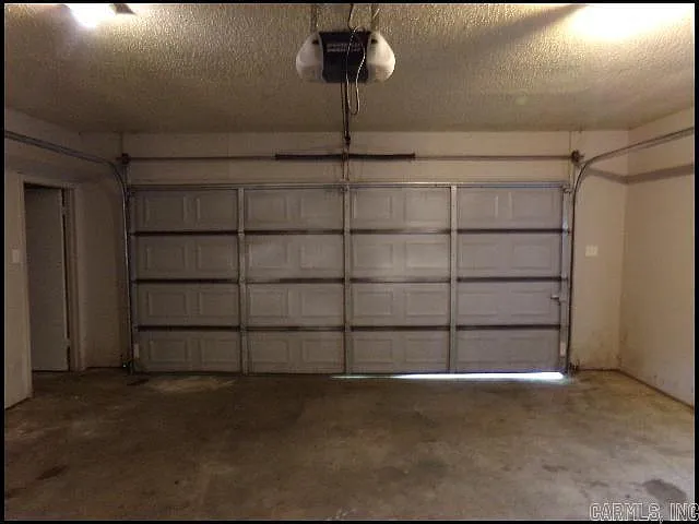 2818 Stephanie Dr — Photo 15