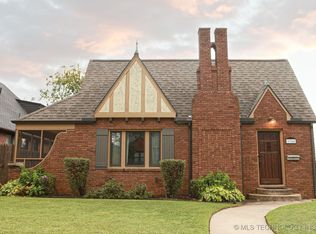 2704 E 14th Pl, Tulsa, OK 74104