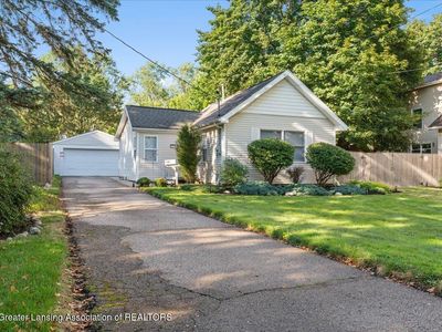 620 W Berry Ave, Lansing, MI, 48910