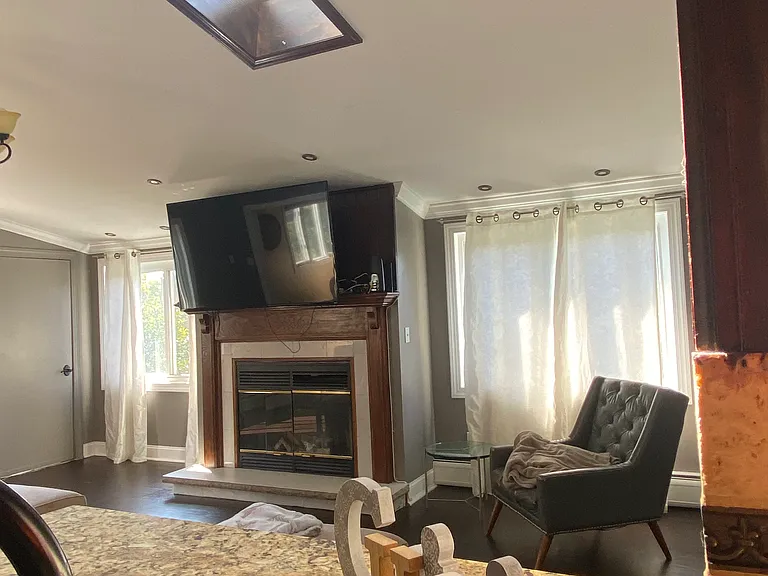 3 Teresa Ct #1 — Photo 2