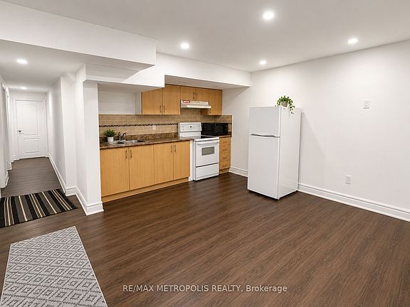 5th image of 81 Trumpeter St #Basement