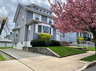 138 Hagaman Pl, Staten Island, NY