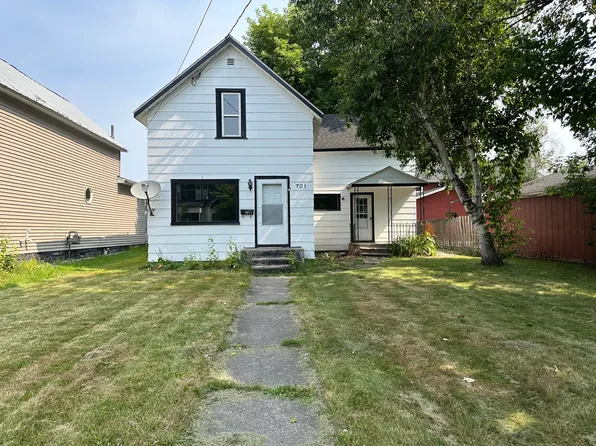 721 E Spruce St, Sault Sainte Marie, MI 49783