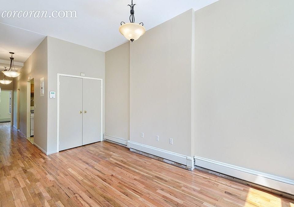 2nd image of 2050 Madison Ave APT 2