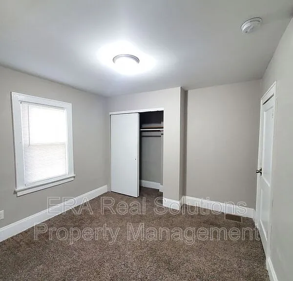 2205 W Sullivant Ave — Photo 14