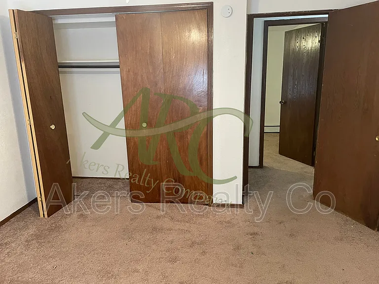 1328 Anita St — Photo 7