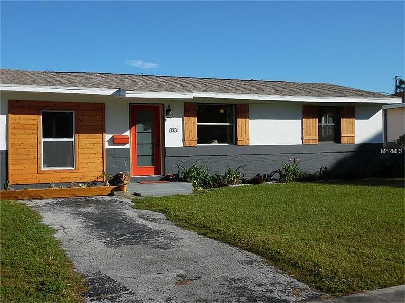 1st image of 813 86th Ave N