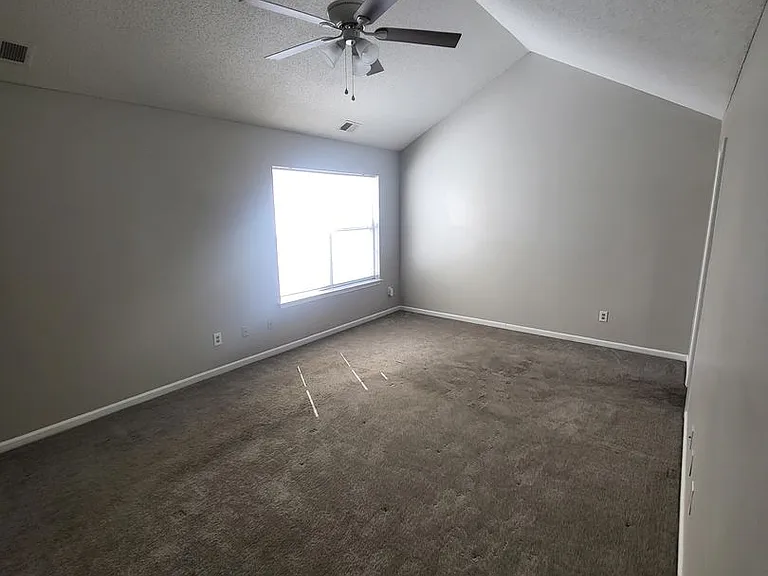 1119 Shoal Creek Trl — Photo 10