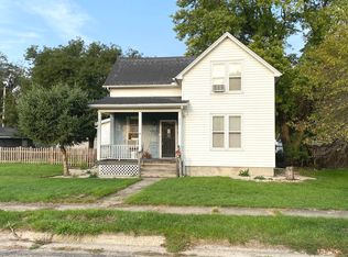 602 N Chestnut St, Princeton, IL 61356