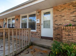 1705 Rockingham Dr APT 3, Normal, IL 61761