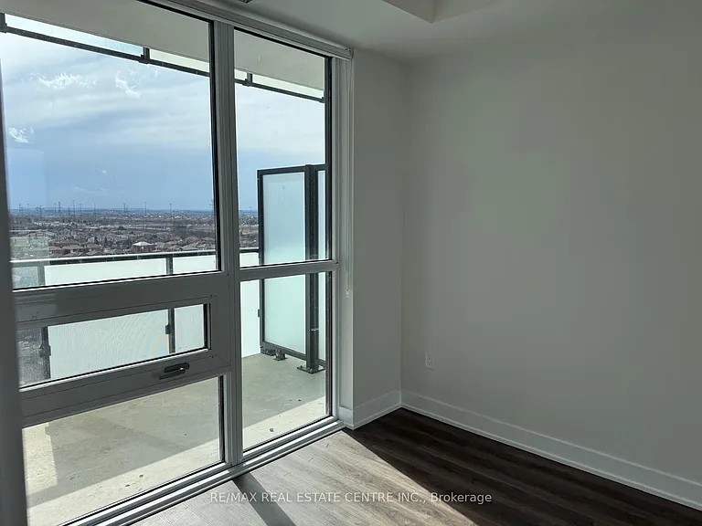430 Square One Dr #1007 — Photo 26
