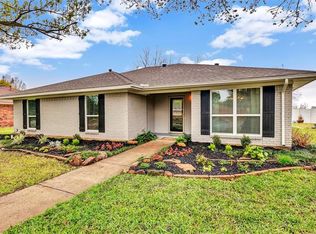 405 Sycamore Creek Rd, Allen, TX 75002