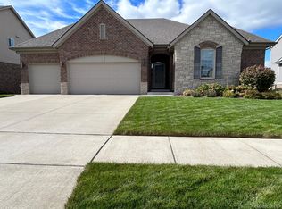 49425 Appaloosa Dr, Macomb, MI