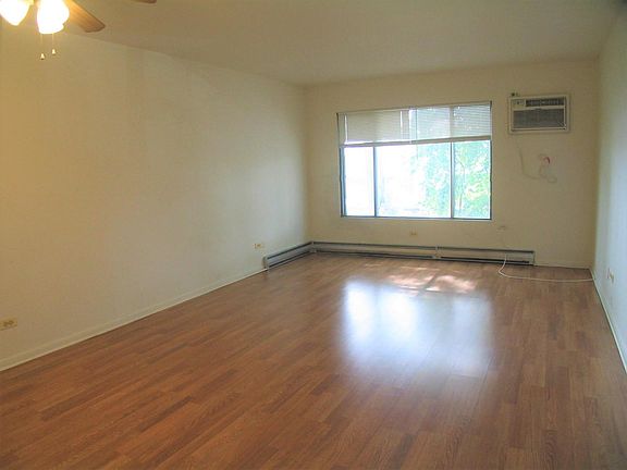 2nd image of 336 Lathrop Ave APT 205