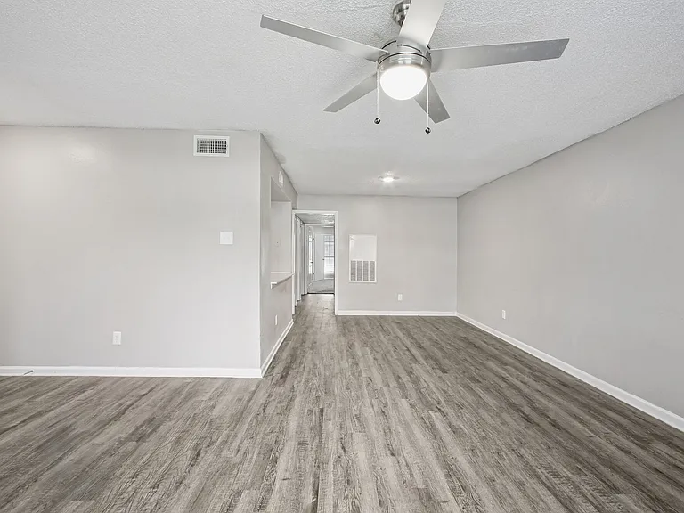 Fiona Apartment Homes — Photo 48