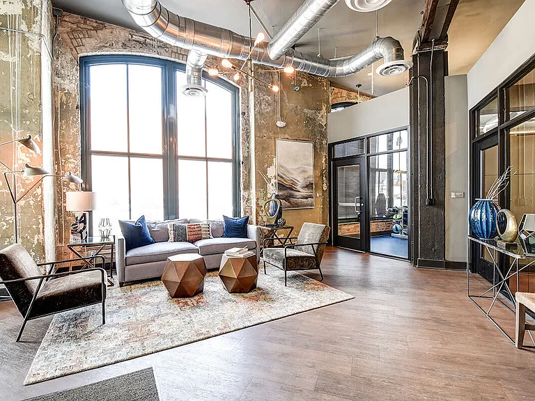 Boury Lofts — Photo 27